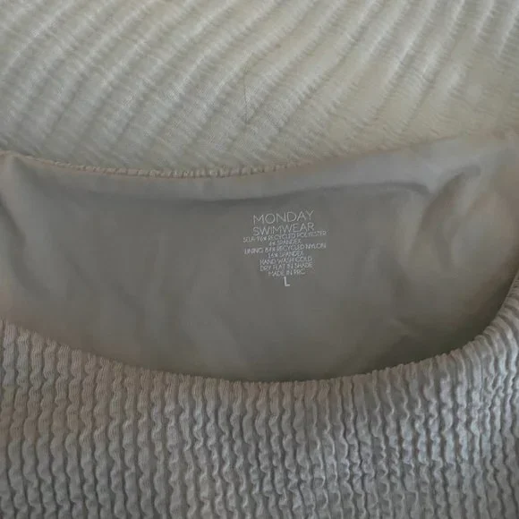 MONDAY SWIMWEAR Oat Crinkle Set x Bora Bora Bandeau Top + Byron Bottom (NWOT) - Picture 13 of 13